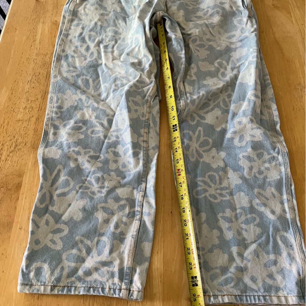 BUTTER Women's Baggy Flowers Jeans Size 32 In Blue - Picture 5 of 11